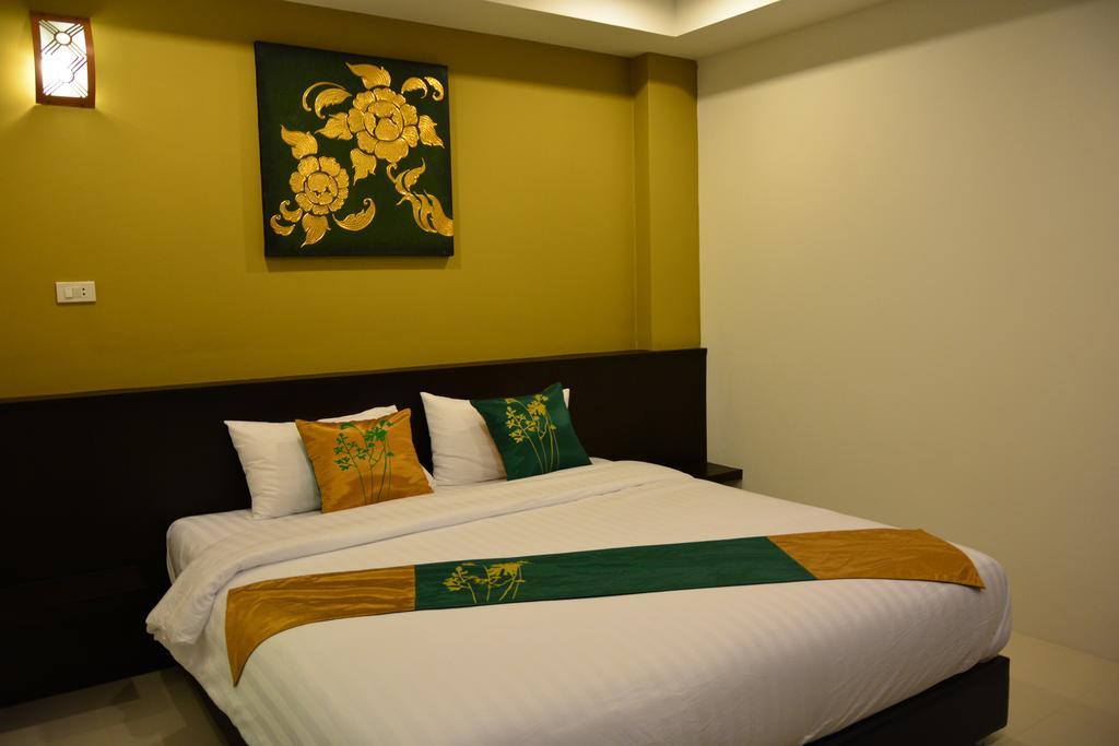 Adamaz House Hotel Bangkok Bagian luar foto